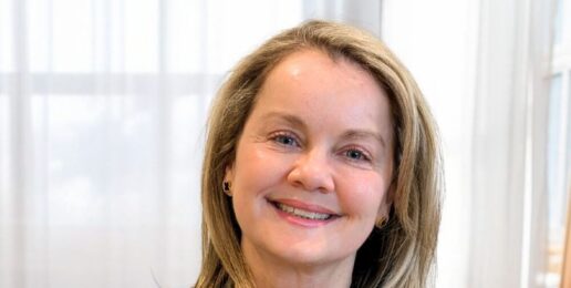 Image of a client and therapist engaged in somatic psychotherapy